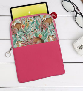 BK Gift Zürafa ve Kanguru Tasarımlı Taşınabilir Koruyucu Tablet Kılıfı & Organizer Çanta - Pembe-1