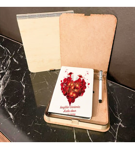 Sevgiliye En Güzel Hediye Ahşap Kutulu Defter Kalem Set 005