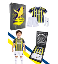 FENERBAHÇE 2025/26 ÇUBUKLU FORMA, ŞORT, ÇORAP SET UV KUTU HEDİYELİ