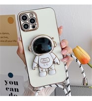 coverzone iPhone 12 Pro Max ile Uyumlu Ipli Boyun Ask?l? Astronot Fig�rl� Silikon K?l?f Pastel Renkli Epiphany K?l?f Beyaz