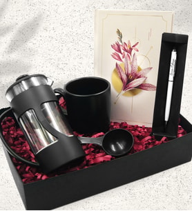 Siyah Kupa & Özel Tasarımlı Defter & French Press & Kişiye Özel Touch Pen Kalem Hediye Seti