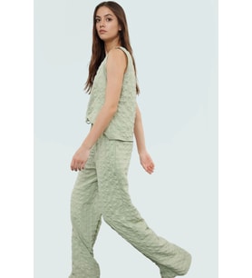 Rahat ve Şık Bluz Pantolon Takım Polyester Karışımlı Dokuma Kumaş Kaliteli İşçilik