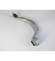 AUDI A4- 15/18; ÖN ALT TABLA SAĞ EĞRİ TİP BURÇLU/ROTİLLİ (65 MM M12) (SALINCAK) ALÜMİNYUM (SH) 8K040