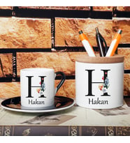 İsim Baş Harfli ve İsimli Türk Kahve Fincanı ve Kalemlik Seti