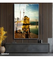 Gümüş Renk Metal Çerçeveli Tamperli Cam Tablo İstanbul Ortaköy Camii ve Köprü Şehir Mimari Tablo Duvar Dekoru