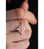 925 Ayar Gümüş Pembe Zirkon Taşlı Umut Çiçeği Kolye