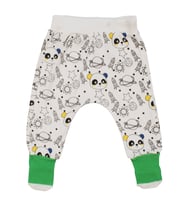Erkek Bebek Beyaz Yeşil Çoraplı Panda Gezegen Desenli Tek Alt