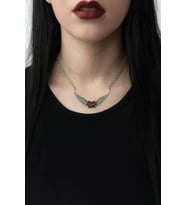 Kartal Kanatlı Gotik Kırmızı Kalp Kolye – Unisex 60 cm Zincirli Özel Tasarım