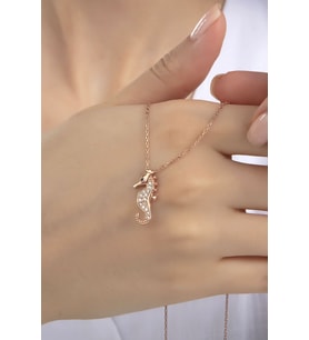 Kadın Orjinal 925 Ayar Gümüş Zirkon Taşlı Denizatı Model Kolye (Rose)