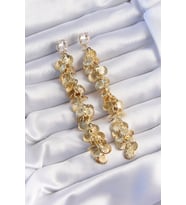 Pirinç Gold Renk Zirkon Taşlı Minimal Deniz Kabuklu Sallantılı Küpe