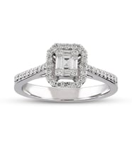 0.32 Ct Baget Pırlanta Yüzük B7 (Çok Renkli)
