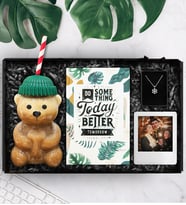 Bearista Şapkalı Pipetli Ayıcık Cam Bardak & Tasarım Defter & Çerçeve & Kar Tanesi Kolye Hediye Seti
