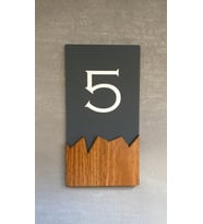 Wooden Serisi Dikey Kapı Numarası