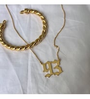 Old English Font Sayı Kolye 925K Gümüş (Gold)