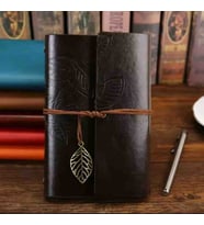 Deri Kapaklı Bağcıklı Defter – Retro Vintage Tarz, Eskitme Sayfalar, Yaprak Desenli, Çizgisiz Spiralli Günlük, Hatıra, Not, Anı Ajanda Defteri Zarif Hediyelik