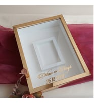 30x40 Cm Gold Pleksi Kaplı Fotoğraf Alanlı Anı Çerçevesi! İsimli Ledsiz! Ayna Çerçeve!(Fotoğraf Hediye)