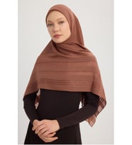 MıssColor A25259 Jakarlı Simli Ekose Şifon Eşarp 120x120cm - Ekru (Kahverengi)
