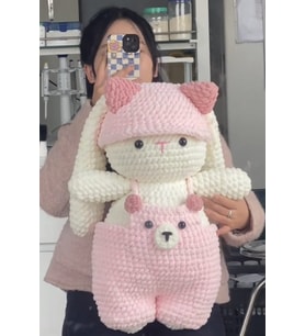 Ayıcıklı Tulumlu Sevimli Tavşan 70-80cm