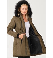 Dewberry Kadın %100 Polyester Kaban Haki Z6762 Katmanlı Kombin, Şehir ve Ofis Stili, Kazak ve Gömlek Kombini