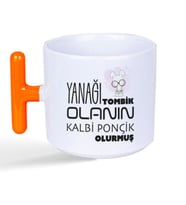 Yanağı Tombik Olanın Baskılı Turuncu Kulplu T Kupa