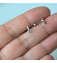 Gümüş Renkli Cerrahi Çelik Taşlı Mini Üçgen Piercing Helix Lob Kıkırdak Tragus (Çok Renkli)