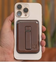 Easy Standlı MagSafe Uyumlu Kişiye Özel İsim Baskılı Telefon Kartlığı