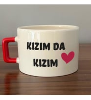 Kızım Da Kızım Baskılı Kadınlar Günü Kırmızı Kulplu C Fincan