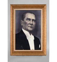 Altın Varaklı Paspartulu Çerçeveli Atatürk Tablo nt624