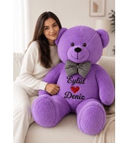 [ İSTEDİĞİNİZ İSMİ YAZIYORUZ ] Mor Renk Sevgiliye Özel Peluş Ayıcık-İsim Baskılı Peluş Oyuncak -Anneye ,Arkadaşa Özel Hediye (100 cm)