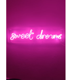 Sweet Dreams Neon Led Dekoratif Hediyelik Duvar Aydınlatması