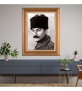 Altın Varaklı Çerçeveli Paspartulu Atatürk Tablo DC1415 (Gold)