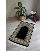 Dijital Baskı Kaymaz Tabanlı Yıkanabilir Püsküllü Seccade SCD0014