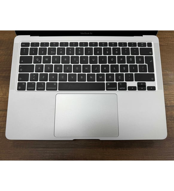 Apple MacBook Air M1 8GB 256GB SSD macOS 13.3