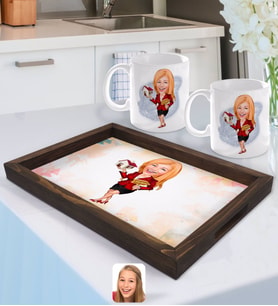 BK Gift Kişiye Özel Kadın Emlakçı Karikatürlü Doğal Ahşap Tepsi ve 2’li Kupa Bardak Seti-2