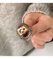Kırmızı Taşlı Gümüş Ayyıldız Erkek Yüzük (Rose - Gümüş)