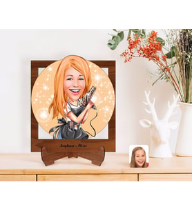 BK Gift Kişiye Özel Kadın Kuaför Karikatürlü Ahşap Standlı 3D Biblo-2 (Beyaz)