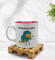 Bk Gift Umrumda Değil Tasarımlı İçi Kırmızı Renkli Kupa Bardak Model 1