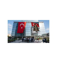 Atatürk ve Türk Bayrağı Bayrak ve Türk Bayrağı Premium Raşel Kumaş 2'li Set 10x15 metre ATA72