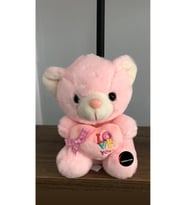 Sevimli Kalp Tutan Love Yazan Ayıcık Anahtarlık Hediyelik Uyku Arkadaşı 15 Cm (Çok Renkli)