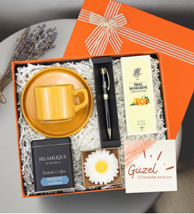 Fincan & Kalem & Kolanya & Selamlıque & Mum Premium Turuncu Hediye Seti