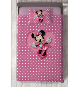 MEKTA HOME BEBEK VE ÇOCUK ODASI Büyük Kalpli Minnie Mause Desenli Yatak Örtüsü