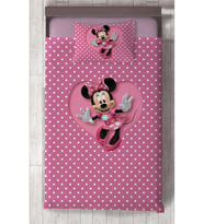 MEKTA HOME BEBEK VE ÇOCUK ODASI Büyük Kalpli Minnie Mause Desenli Yatak Örtüsü