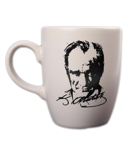 BEYAZ ATATÜRK PORTRE İMZA KUPA