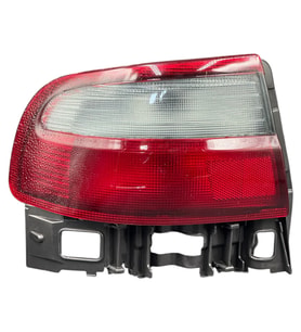 Toyota Corona Stop Lambası Dış Sol 1992-1999
