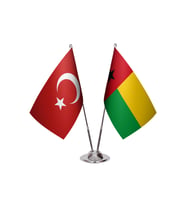 Gine Bissau İkili Masa Bayrağı