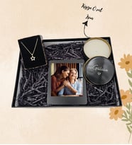 Kişiye Özel Mum Kokulu Mum & Kişiye Özel Fotoğraf Çerçevesi & Yıldız Kolye Hediye Seti