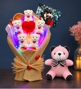 Kişiye Özel Fotoğraflı Led Işıklı Buket ve Pembe Peluş Ayıcık Anahtarlık – Sevgiliye Romantik Hediye