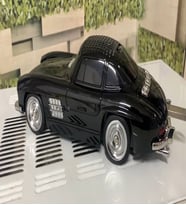 Hediyelik Classic Mercedes Benz Araba Hoparlör 10W Ses Sistemi (Siyah)