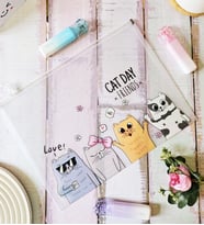 Cat Day Friends Kedi Desenli A4 Şeffaf Dosya