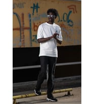 Bisiklet Yaka %100 Pamuklu Küçük Baskılı Oversize (Geniş Model) T-shirt (Beyaz)